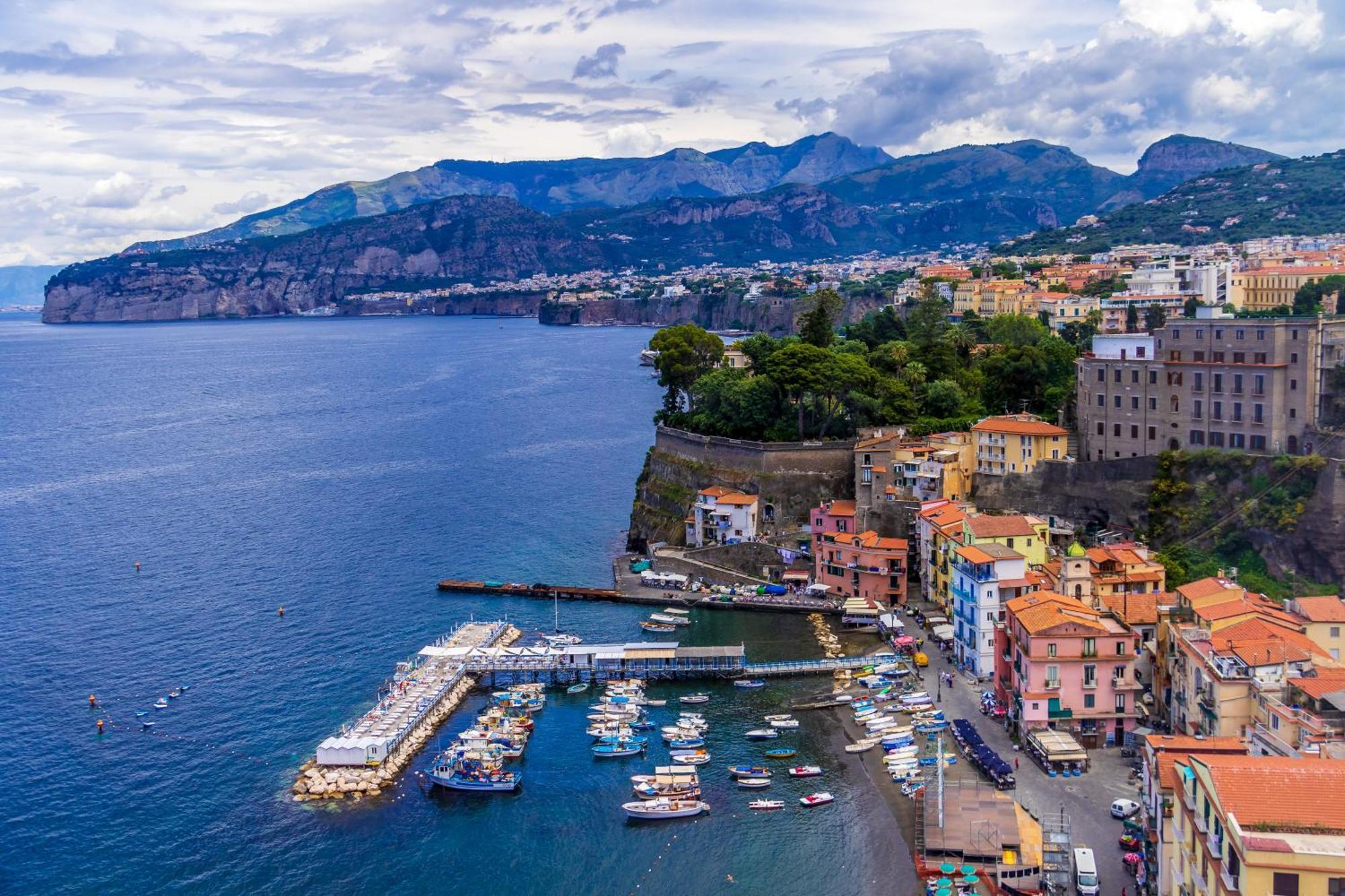 Il Sole Di Montesanto Bed & Breakfast Naples Exterior photo